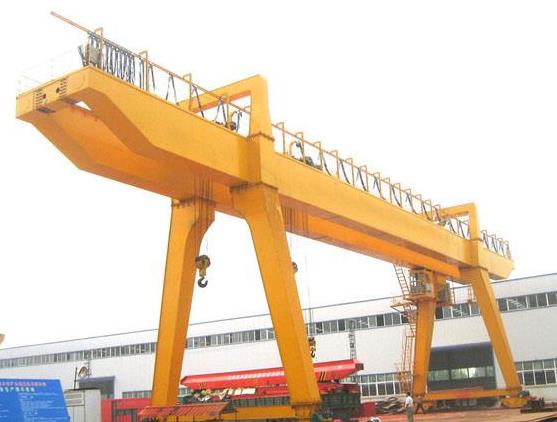 A型全包廂雙主梁門式起重機電機是由什么負(fù)責(zé)運動的?有哪些優(yōu)缺點